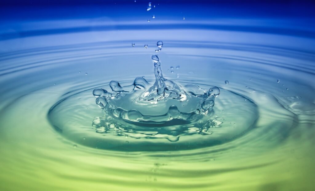 waterdrop-2413020_1280